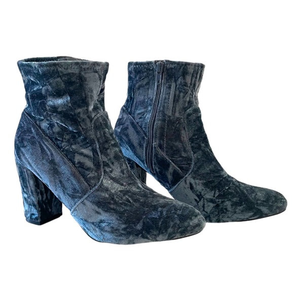 Steve Madden Shoes - Blue Velvet Gaze Bootie